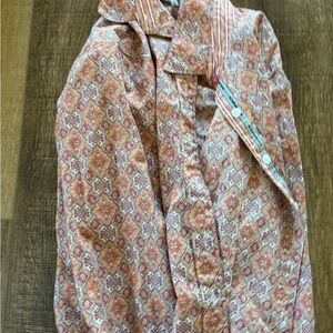 Cinch Women's Orange and White Patterned Button Down Shirt
